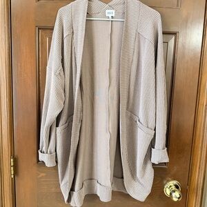 BKE Taupe Ribbed Cardigan